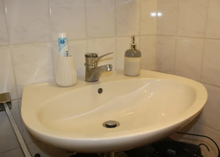 Comfortable On Elbe River *